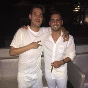 Meet your Posher, Christian